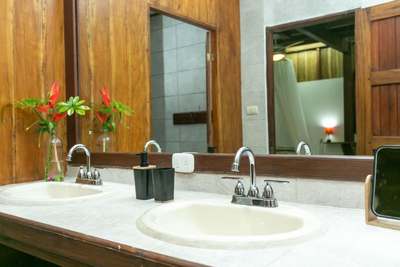 La Kukula Lodge Puerto Viejo de Talamanca Экстерьер фото
